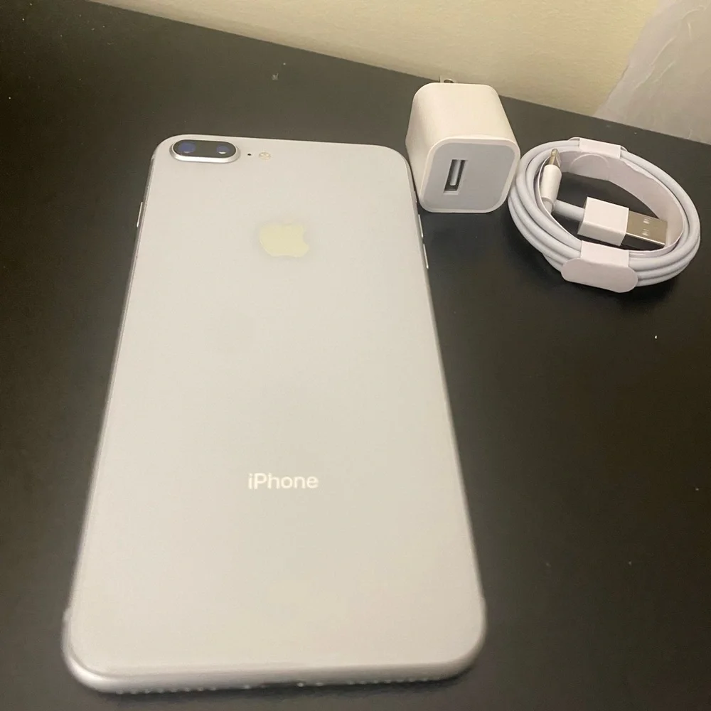 Apple iPhone 8 Plus 64GB unlocked